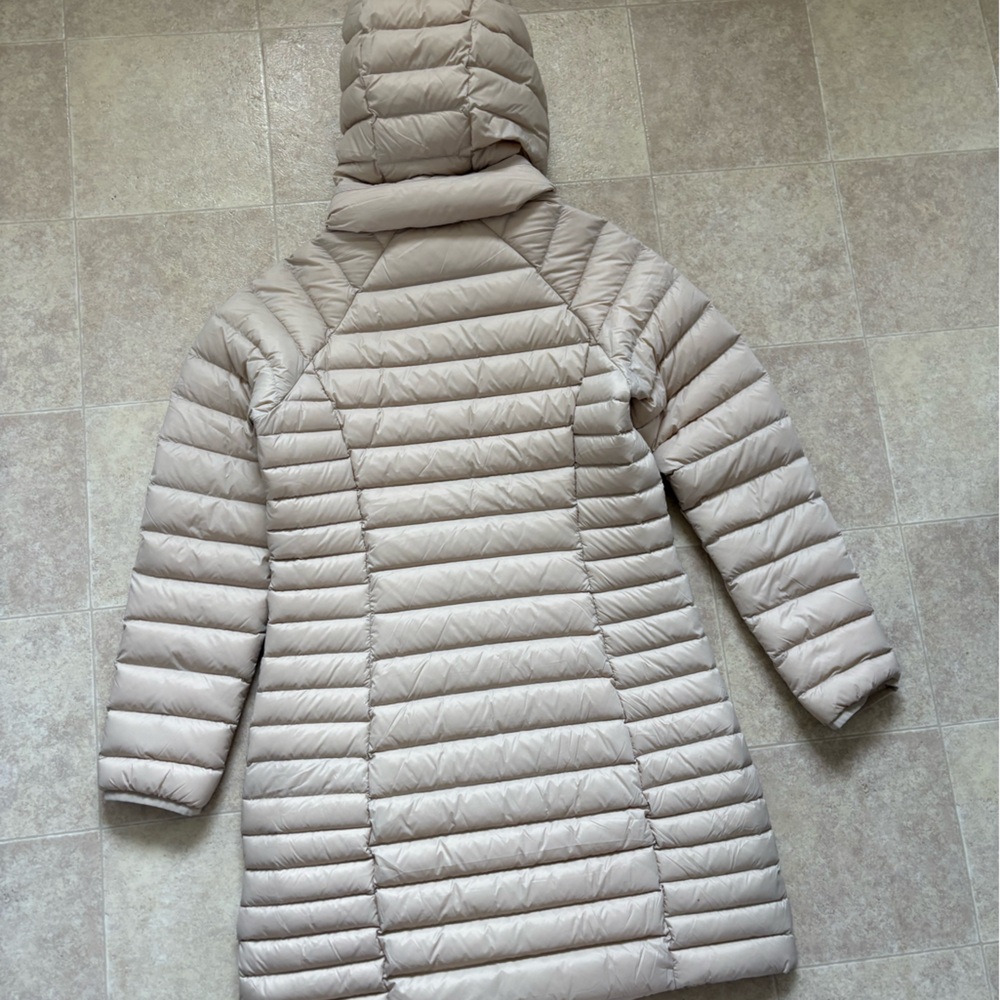 Roots down packable jacket - Picture 11 of 13